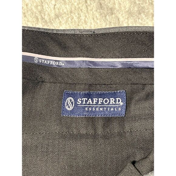 Stafford Essentials Classic Fit Slacks 34x30 | Gray | Button Pocket | Cuffed Hem - Picture 5 of 11